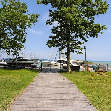 Bl Waterside 55 * Balatonlelle